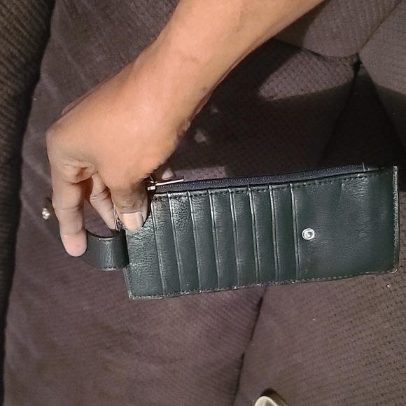 Wallet - Picture 2 of 4